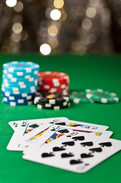 erek2 31 mobile app interface showing Singapore Pools draw schedule
